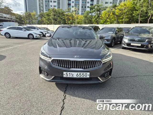 Kia K7 2018 — photo 1
