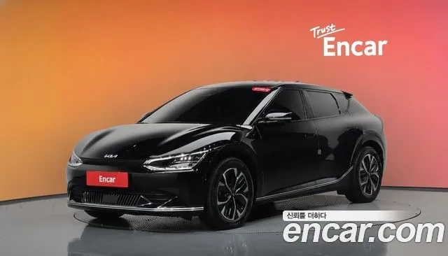 Kia EV6 2023 — photo 1