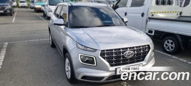Hyundai Venue 2020 — photo 1