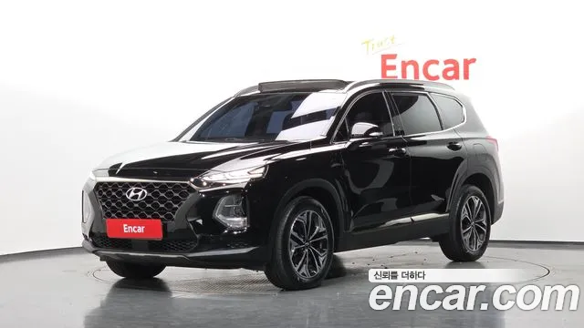 Hyundai Santafe 2019 — photo 1