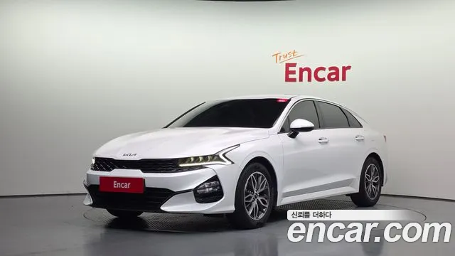 Kia K5 2023 — photo 1
