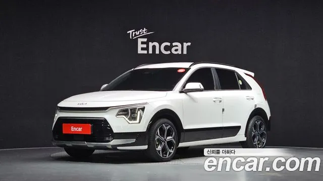 Kia Niro 2024 — photo 1