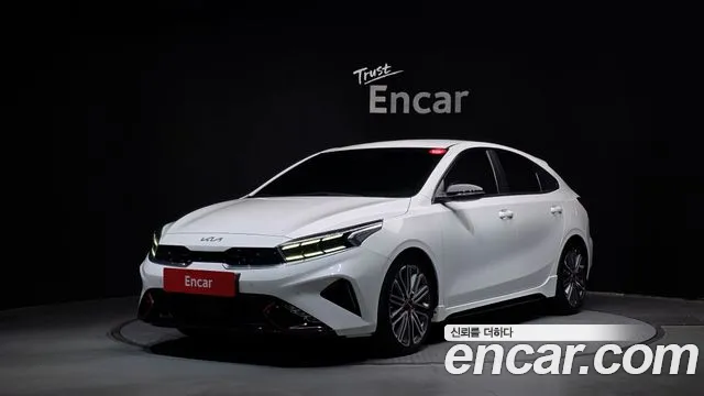 Kia K3 2022 — photo 1