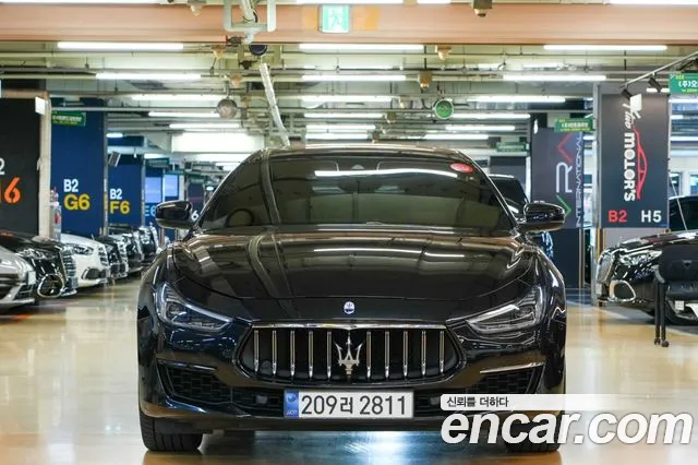 Maserati Ghibli 2021 — photo 1