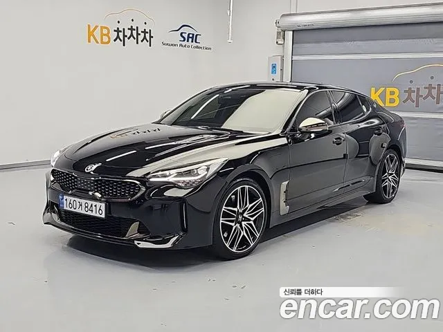 Kia Stinger 2021 — photo 1