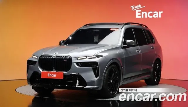 BMW X7 2023 — photo 1