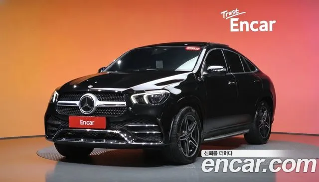 Mercedes-Benz GLE-Class 2021 — photo 1