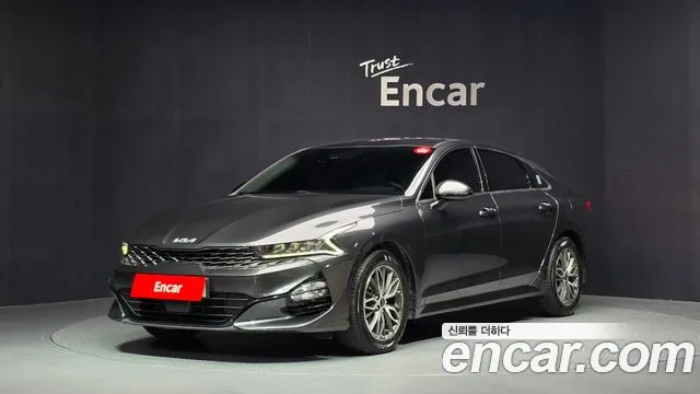 Kia K5 2023 — photo 1