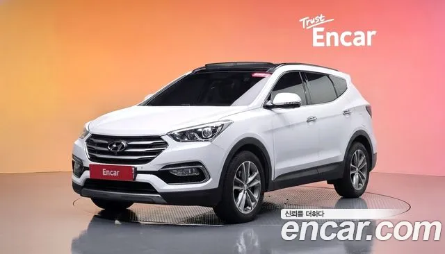Hyundai Santafe 2016 — photo 1