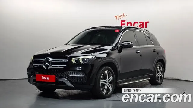 Mercedes-Benz GLE-Class 2020 — photo 1