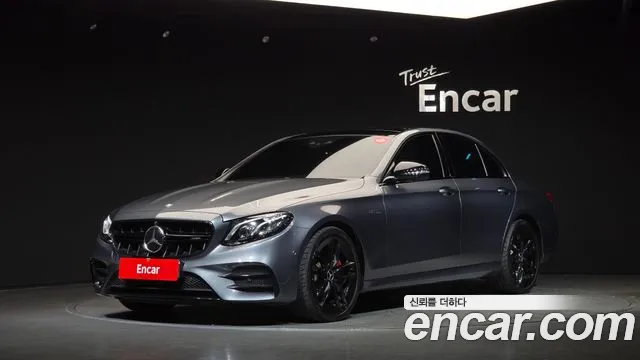 Mercedes-Benz E-Class 2019 — photo 1