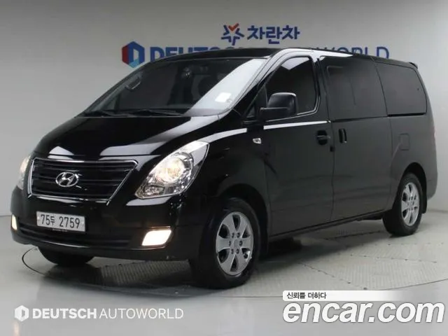 Hyundai Starex 2017 — photo 1