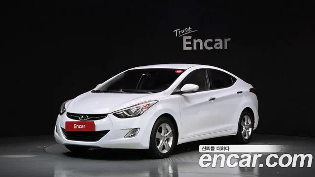 Hyundai AVANTE 2011 — photo 1
