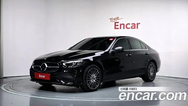 Mercedes-Benz C-Class 2024 — photo 1