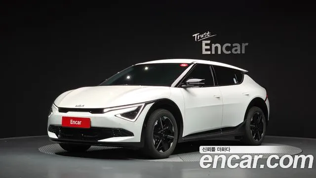 Kia EV6 2025 — photo 1
