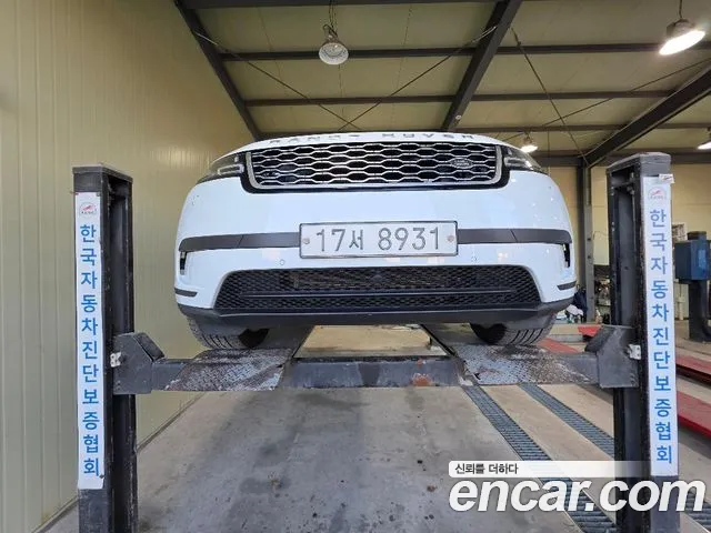 Land Rover Range Rover Velar 2018 — photo 1