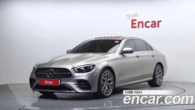 Mercedes-Benz E-Class 2021 — photo 1