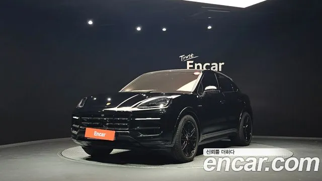 Porsche Cayenne 2025 — photo 1