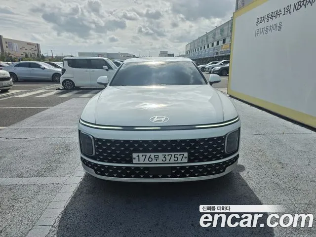 Hyundai Grandeur 2023 — photo 1