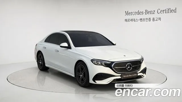Mercedes-Benz E-Class 2026 — photo 1