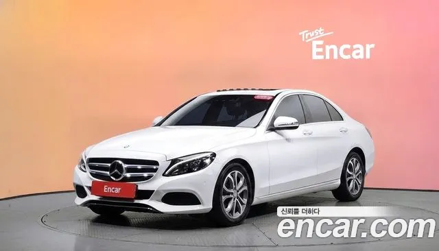 Mercedes-Benz C-Class 2017 — photo 1