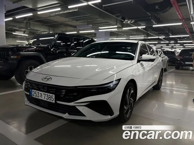 Hyundai AVANTE 2024 — photo 1
