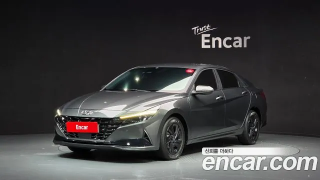Hyundai AVANTE 2023 — photo 1