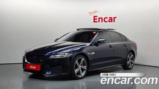 Jaguar XF 2017 — photo 1