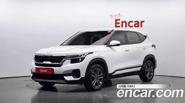 Kia Seltos 2023 — photo 1