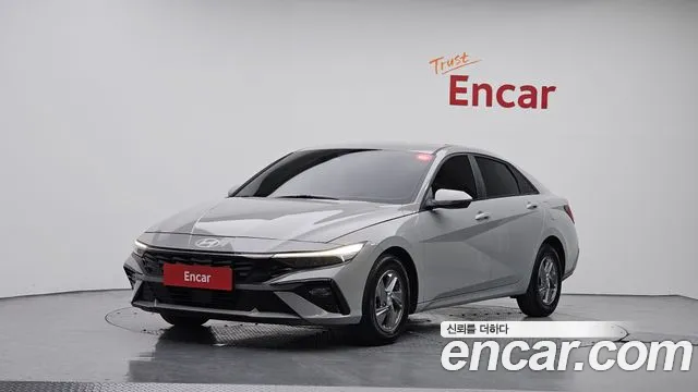 Hyundai AVANTE 2024 — photo 1