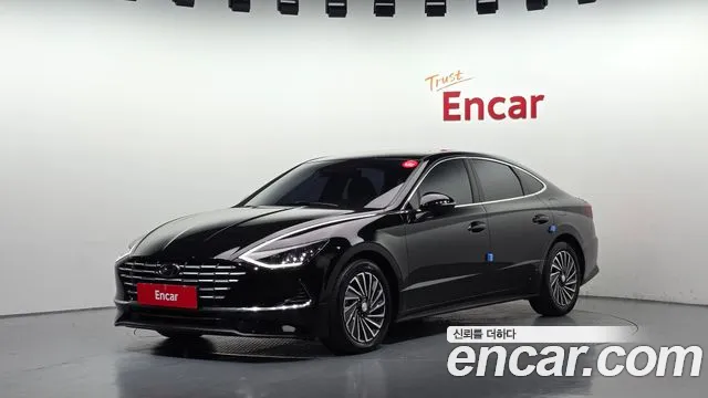 Hyundai Sonata 2023 — photo 1