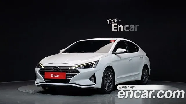 Hyundai AVANTE 2020 — photo 1