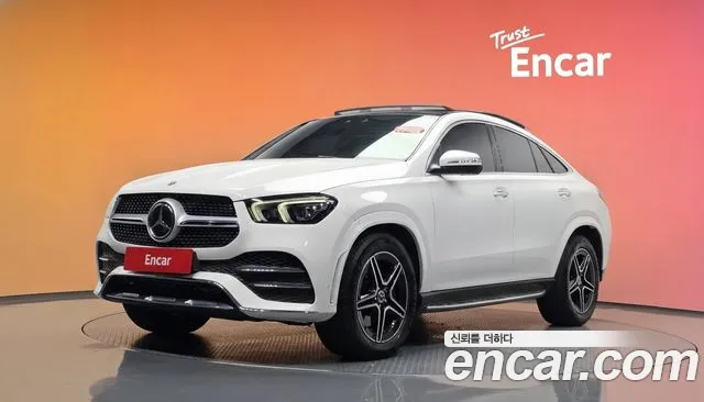 Mercedes-Benz GLE-Class 2021 — photo 1