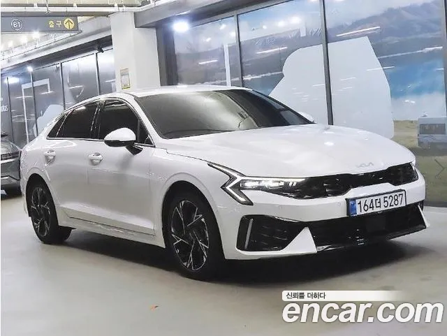 Kia K5 2026 — photo 1