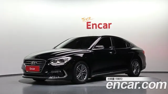 Hyundai Grandeur 2017 — photo 1