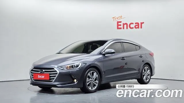 Hyundai AVANTE 2018 — photo 1