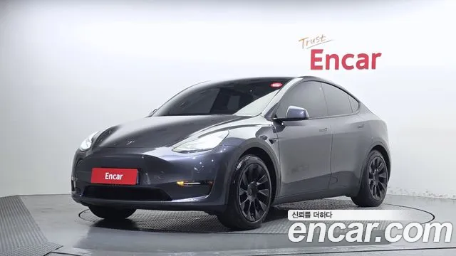 Tesla Model Y 2021 — photo 1