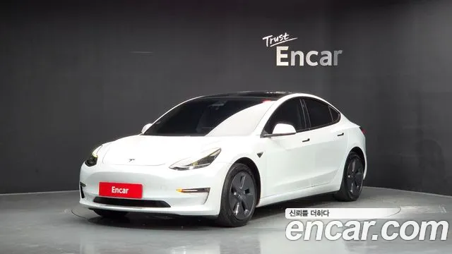 Tesla Model 3 2021 — photo 1