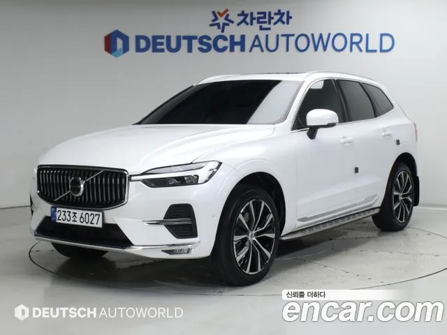Volvo XC60 2025 — photo 1