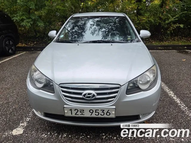 Hyundai AVANTE 2010 — photo 1