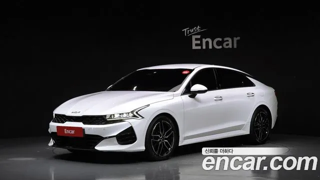 Kia K5 2023 — photo 1