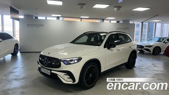 Mercedes-Benz GLC-Class 2026 — photo 1