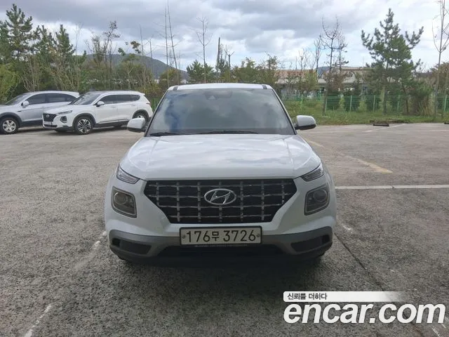 Hyundai Venue 2020 — photo 1