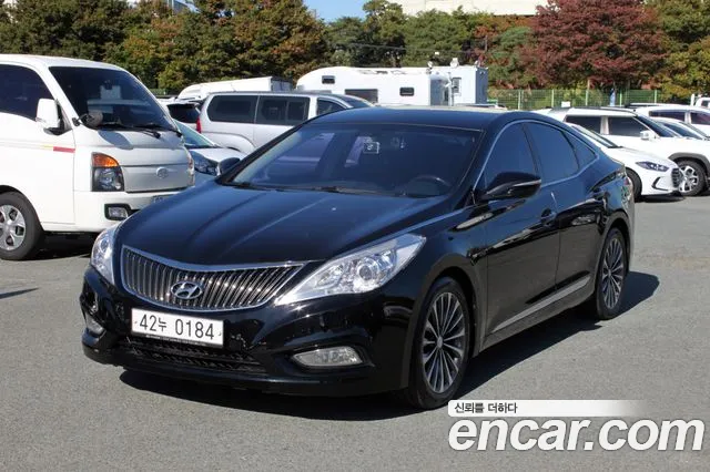 Hyundai Grandeur 2013 — photo 1