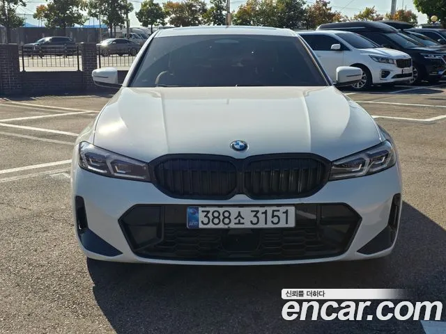 BMW 3-Series 2026 — photo 1