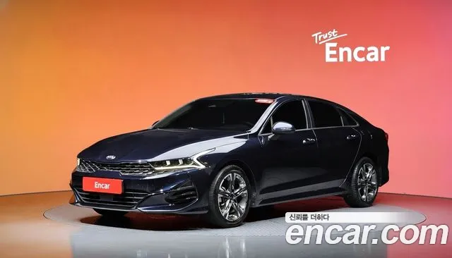 Kia K5 2020 — photo 1