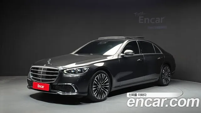 Mercedes-Benz S-Class 2022 — photo 1