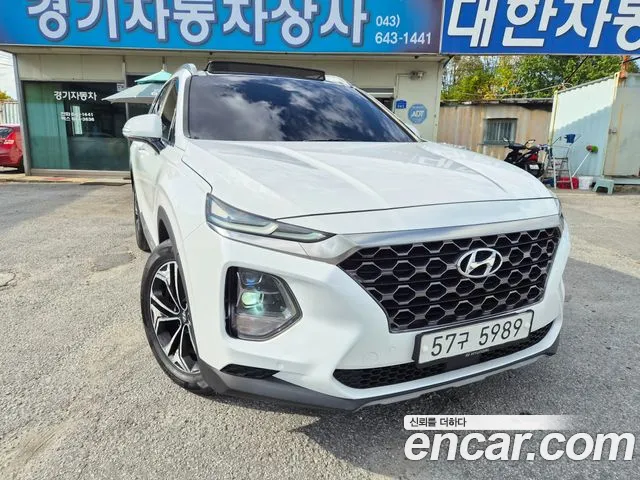 Hyundai Santafe 2019 — photo 1