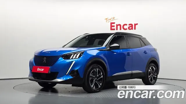 Peugeot 2008 2021 — photo 1