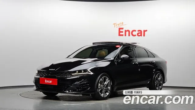 Kia K5 2022 — photo 1